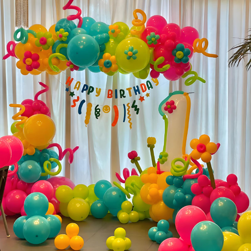 escena de decoración de cumpleaños